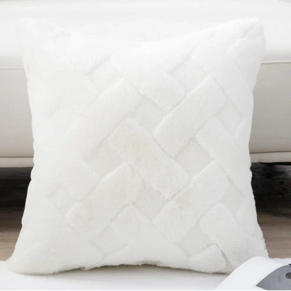 Set of 2 Faux Fur Pillow Covers  Super Soft Plush Fleece Throw Textured Knitted
